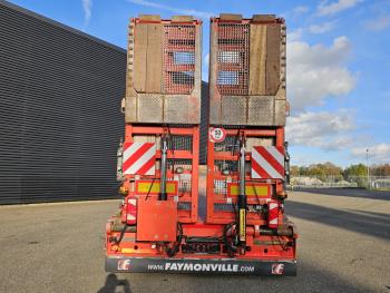 F-S44-/ 4 x STEERING / HYDRAULIC RAMPS / EXTENDABLE